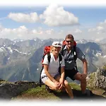 Kroell - Viktoria Und Maria * Mayrhofen