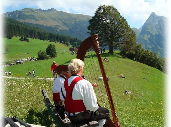 Kroell - Viktoria Und Maria * Mayrhofen